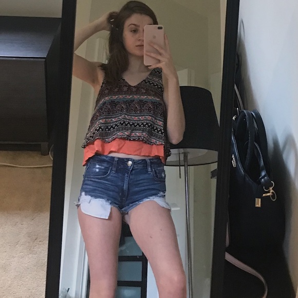 tribal pattern top - Picture 1 of 3